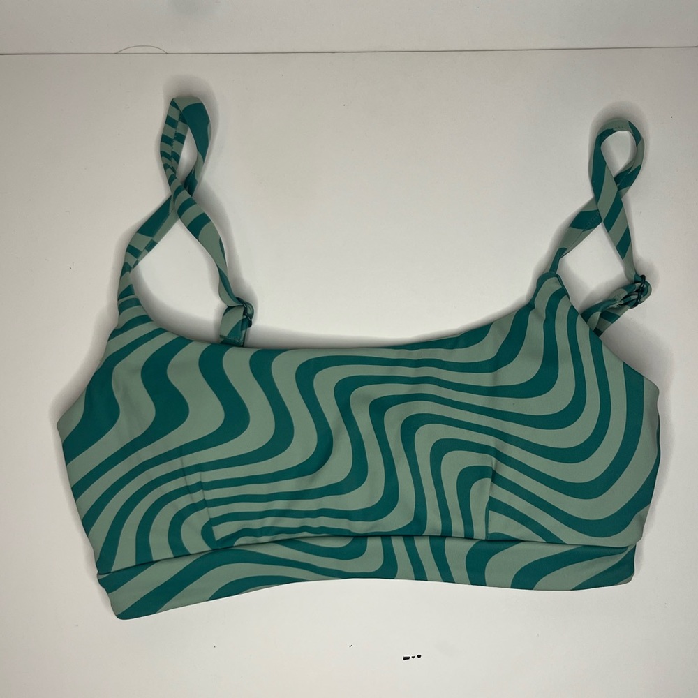 Balance / Vitality sports bra size small